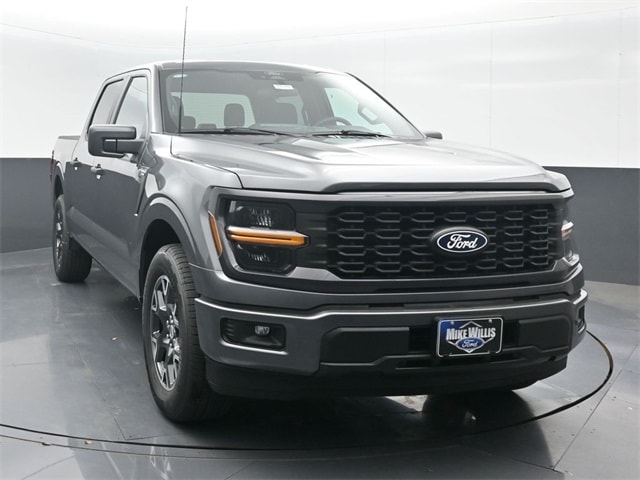 new 2025 Ford F-150 car, priced at $43,880