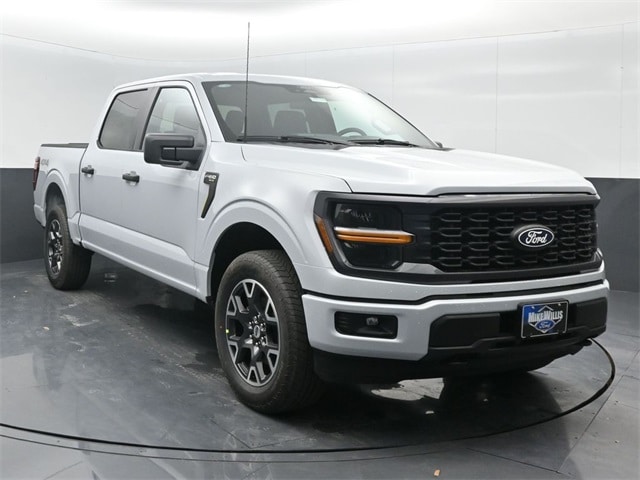 new 2025 Ford F-150 car, priced at $52,130