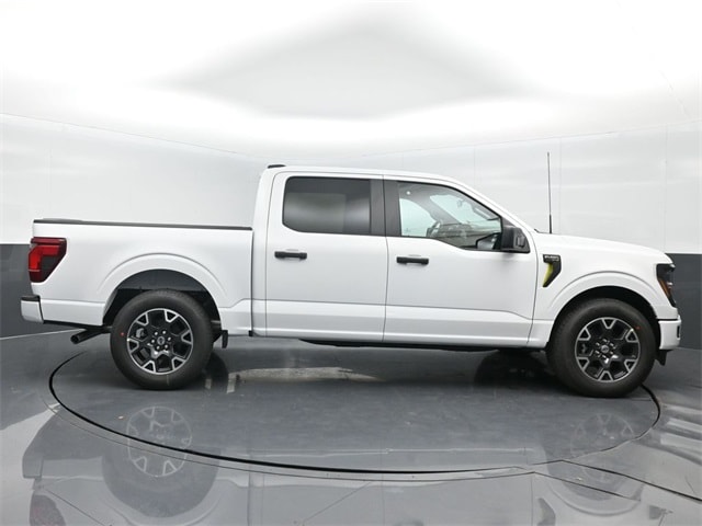 new 2024 Ford F-150 car, priced at $47,045