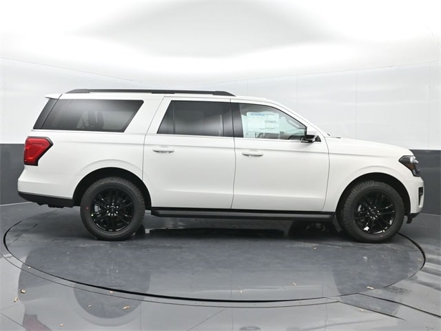 new 2024 Ford Expedition car, priced at $60,475