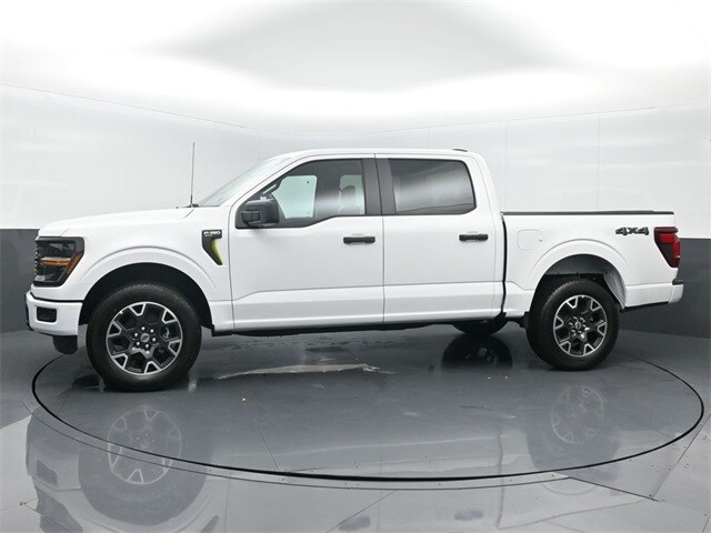 new 2024 Ford F-150 car, priced at $47,372