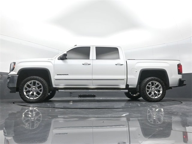 used 2018 GMC Sierra 1500 car, priced at $35,258