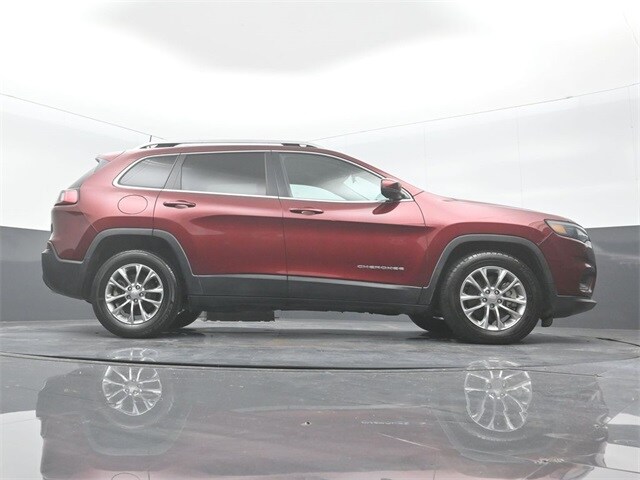 used 2019 Jeep Cherokee car, priced at $14,542