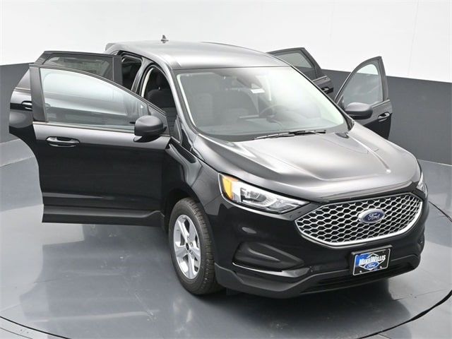 new 2024 Ford Edge car, priced at $33,060