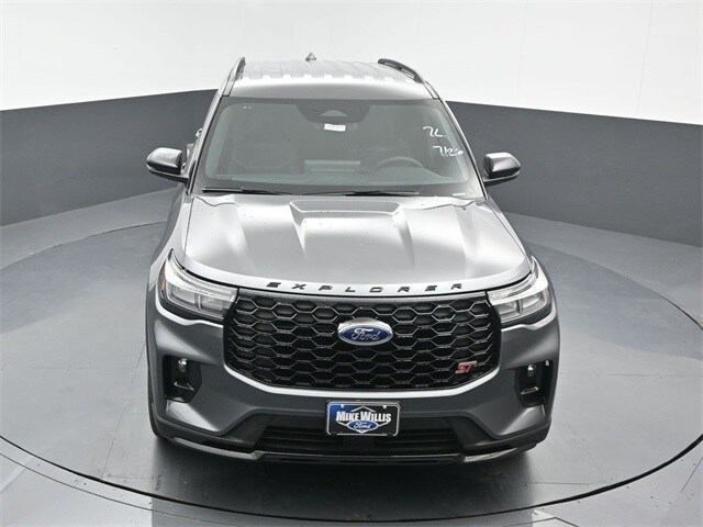 new 2025 Ford Explorer car, priced at $54,365