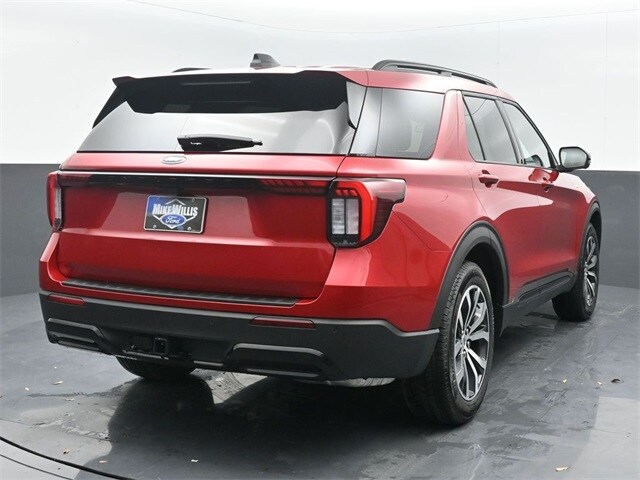 new 2025 Ford Explorer car, priced at $44,705