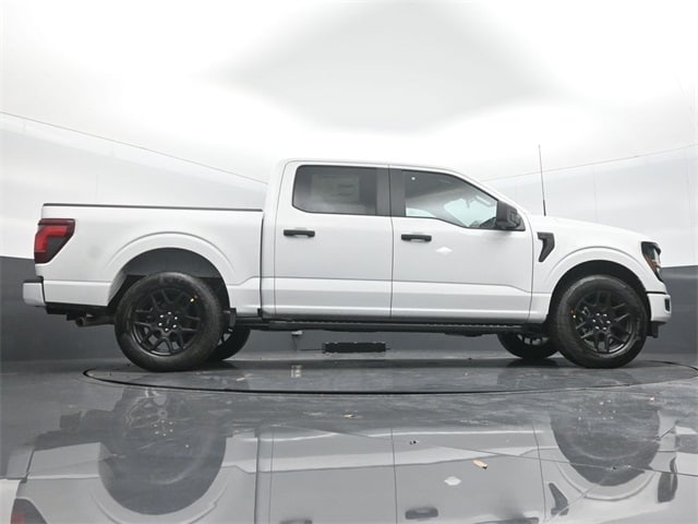 new 2025 Ford F-150 car, priced at $49,365