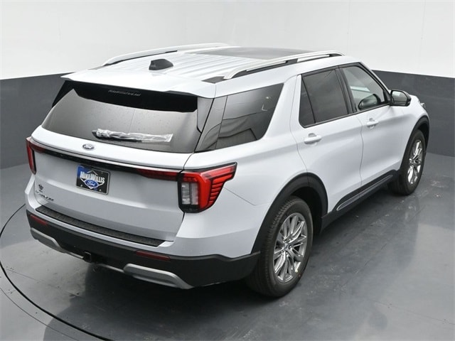 new 2025 Ford Explorer car, priced at $51,845