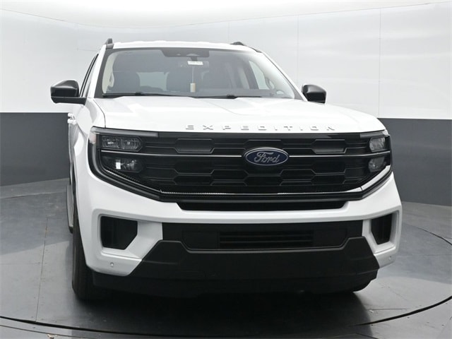 new 2025 Ford Expedition car, priced at $63,995