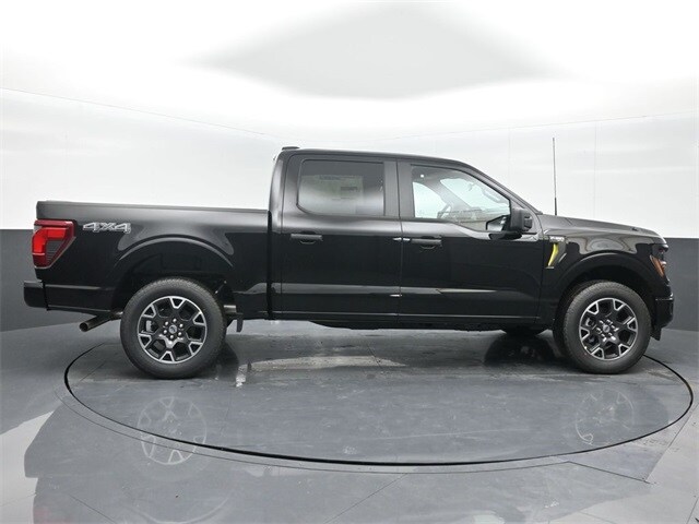 new 2025 Ford F-150 car, priced at $47,031