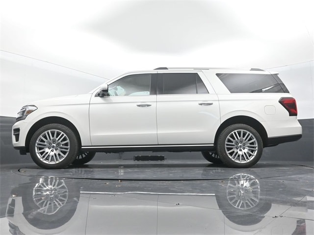 new 2024 Ford Expedition car, priced at $73,895