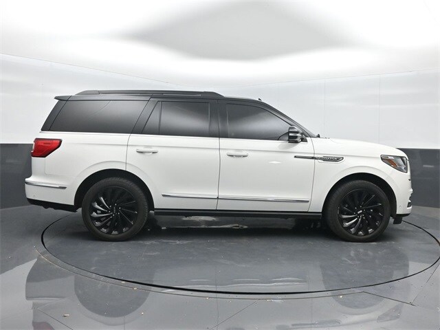 used 2021 Lincoln Navigator car, priced at $48,278