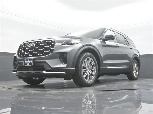 new 2025 Ford Explorer car, priced at $50,195