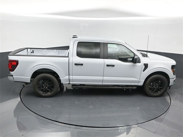 new 2025 Ford F-150 car, priced at $49,365