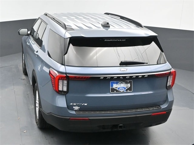 new 2025 Ford Explorer car, priced at $38,345