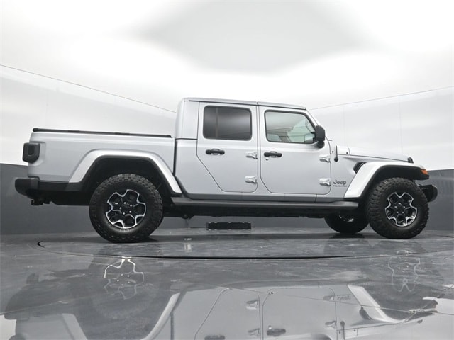 used 2023 Jeep Gladiator car, priced at $35,958