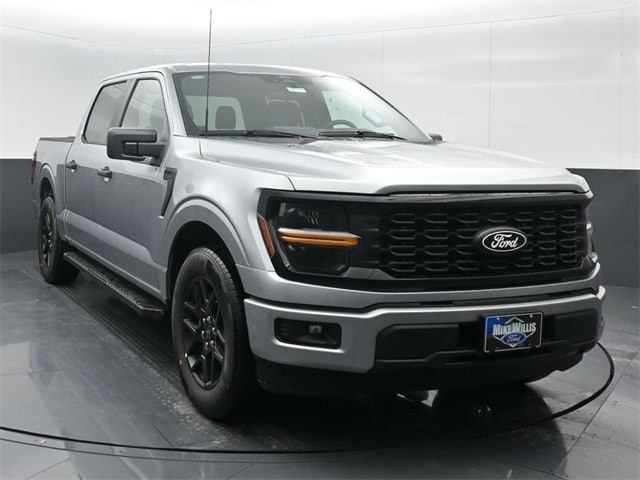 new 2025 Ford F-150 car, priced at $43,615
