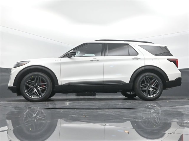 new 2025 Ford Explorer car, priced at $45,860