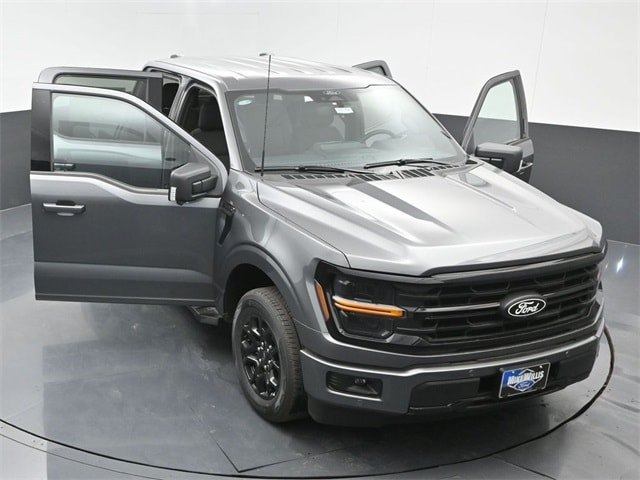 new 2024 Ford F-150 car, priced at $51,305