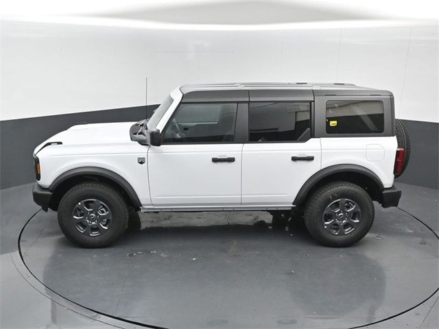 new 2025 Ford Bronco car, priced at $45,970