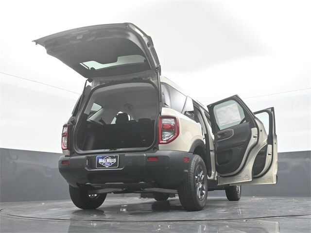 new 2025 Ford Bronco Sport car, priced at $32,385