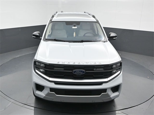 new 2025 Ford Expedition car, priced at $82,435