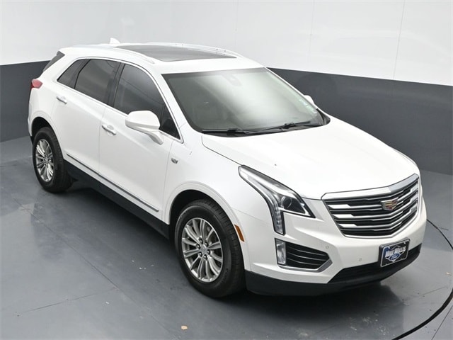 used 2019 Cadillac XT5 car, priced at $15,227