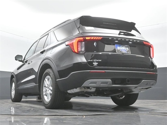 new 2025 Ford Explorer car, priced at $41,210