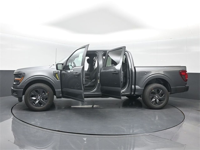 new 2025 Ford F-150 car, priced at $45,230