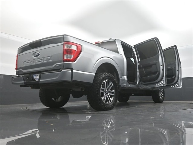 used 2022 Ford F-150 car, priced at $31,933
