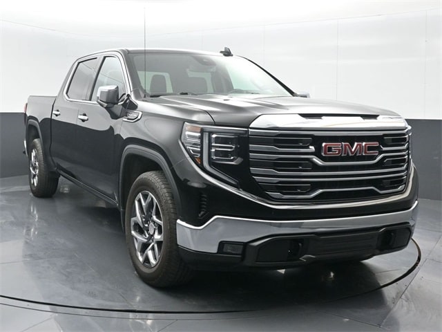 used 2022 GMC Sierra 1500 car, priced at $40,626