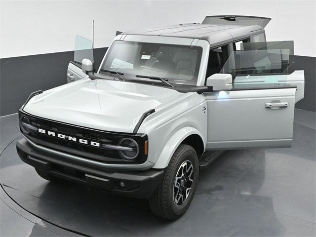 new 2024 Ford Bronco car, priced at $51,750