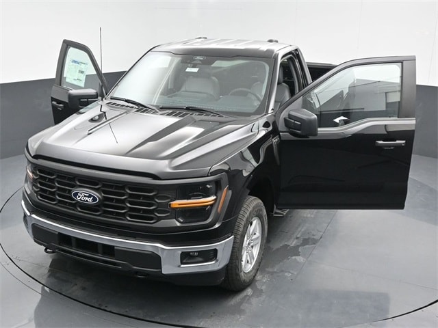 new 2025 Ford F-150 car, priced at $41,389