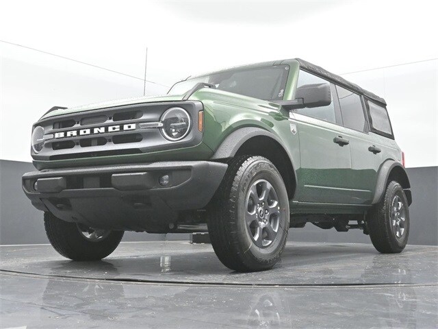 new 2024 Ford Bronco car, priced at $43,950