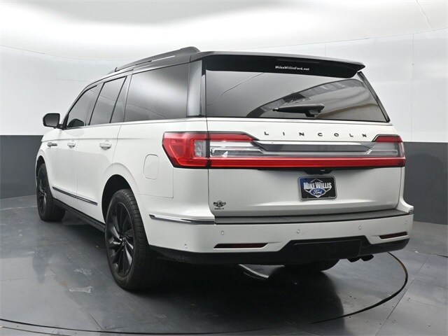 used 2021 Lincoln Navigator car, priced at $48,278