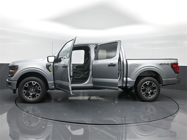 new 2024 Ford F-150 car, priced at $50,191