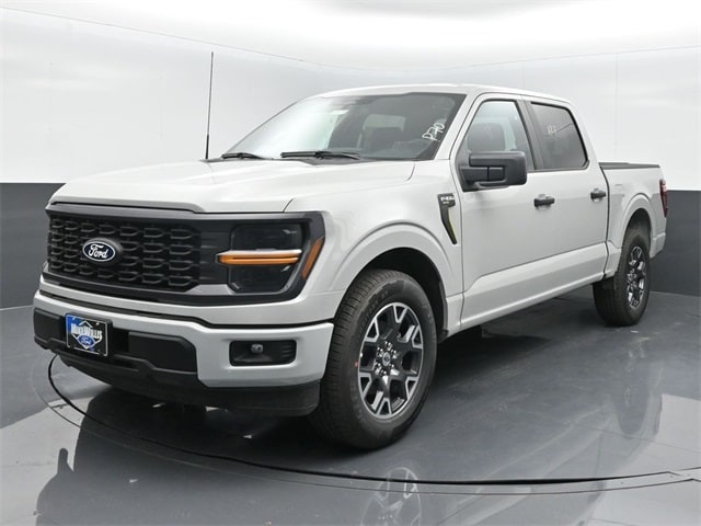 new 2024 Ford F-150 car, priced at $43,014