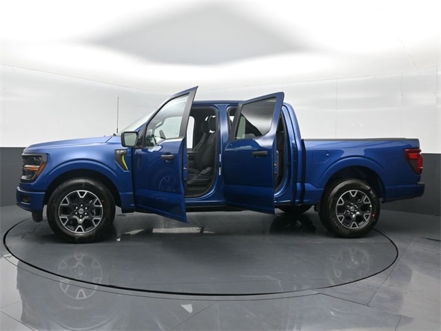 new 2025 Ford F-150 car, priced at $47,780