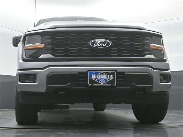 new 2024 Ford F-150 car, priced at $48,574