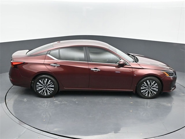 used 2023 Nissan Altima car, priced at $21,178