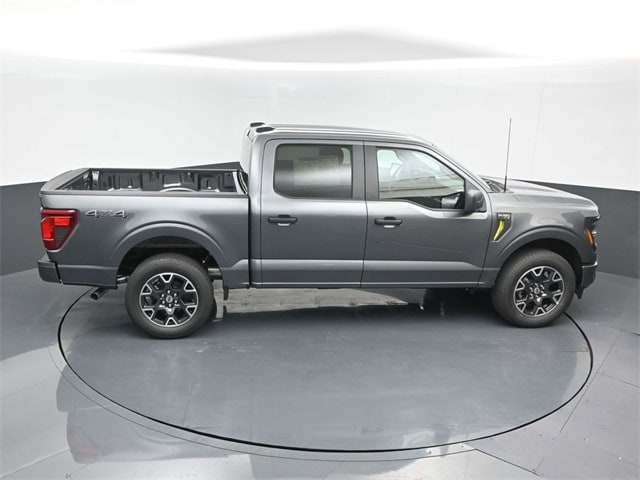new 2025 Ford F-150 car, priced at $46,722