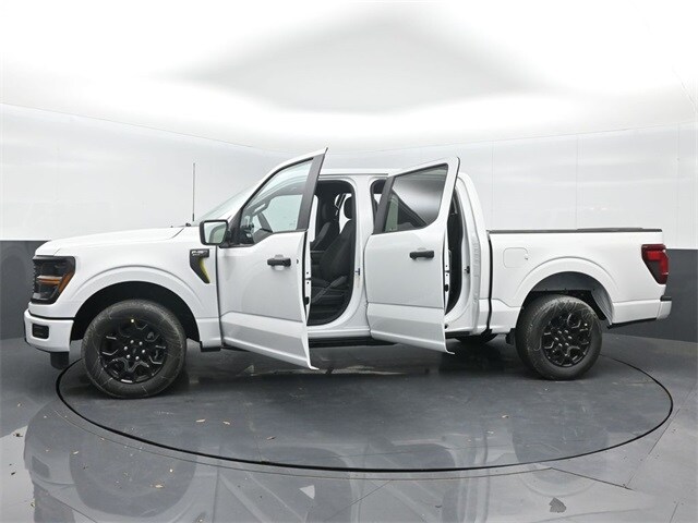 new 2025 Ford F-150 car, priced at $41,837