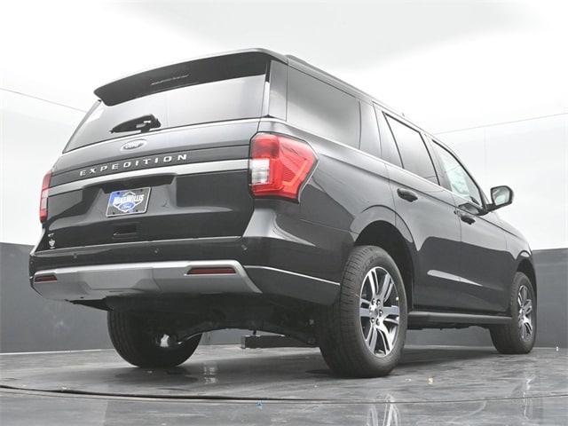 new 2024 Ford Expedition car, priced at $58,125