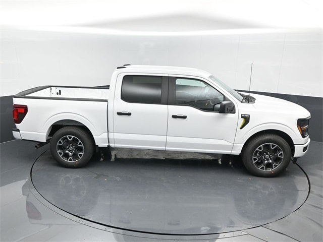 new 2024 Ford F-150 car, priced at $47,045