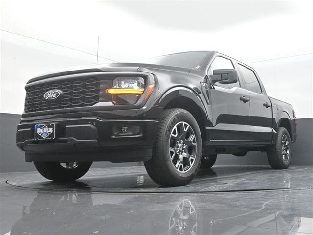 new 2025 Ford F-150 car, priced at $44,333