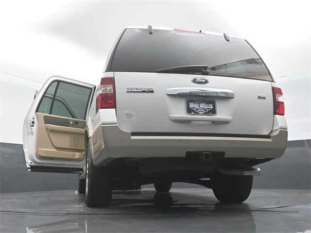 used 2011 Ford Expedition EL car