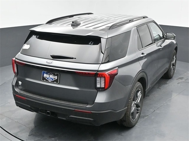 new 2025 Ford Explorer car, priced at $46,445