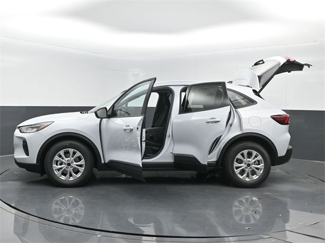 new 2025 Ford Escape car, priced at $31,975