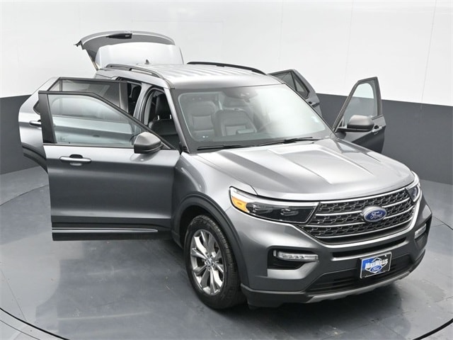 used 2022 Ford Explorer car, priced at $25,684