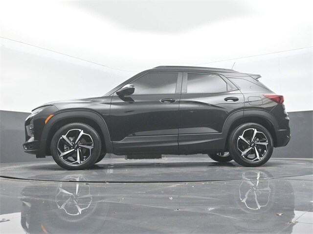 used 2023 Chevrolet TrailBlazer car, priced at $23,966